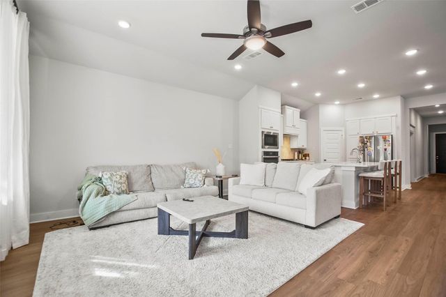 5010 Valley Wind Ct, Spring, TX 77386