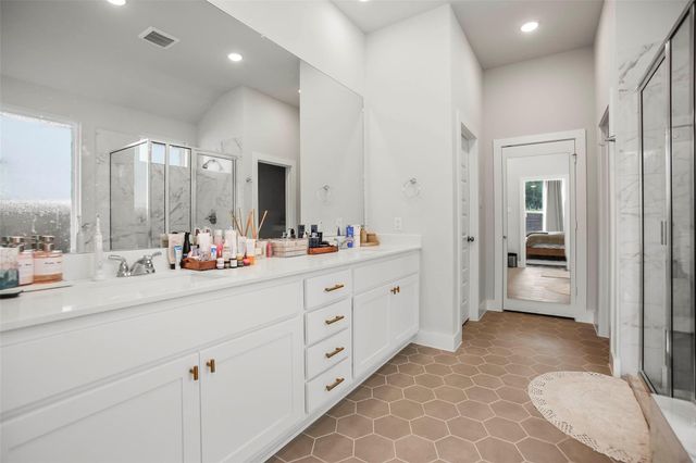 5010 Valley Wind Ct, Spring, TX 77386