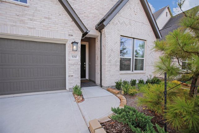 5010 Valley Wind Ct, Spring, TX 77386