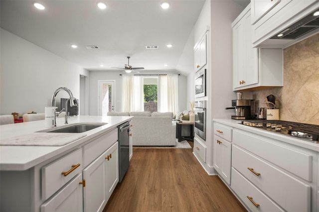 5010 Valley Wind Ct, Spring, TX 77386