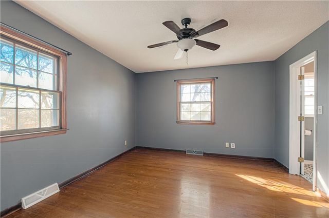 53 Fulkerson Circle, Liberty, MO 64068