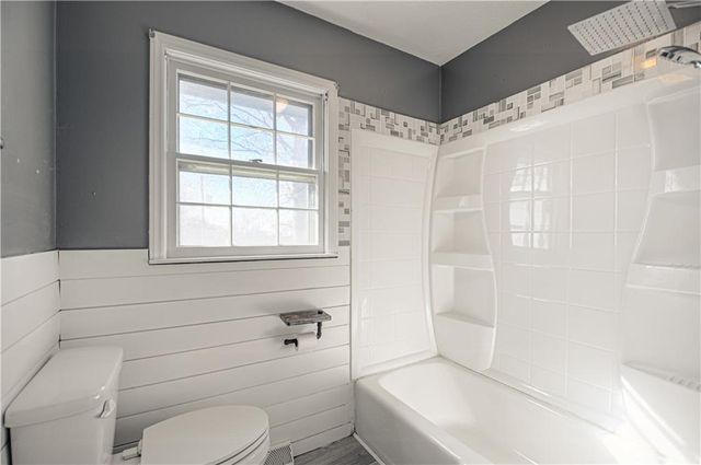 53 Fulkerson Circle, Liberty, MO 64068