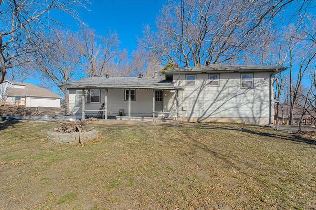 53 Fulkerson Circle, Liberty, MO 64068