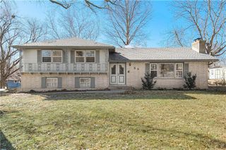 53 Fulkerson Circle, Liberty, MO 64068