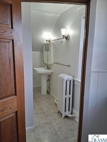 532 Range Street, North Mankato, MN 56003