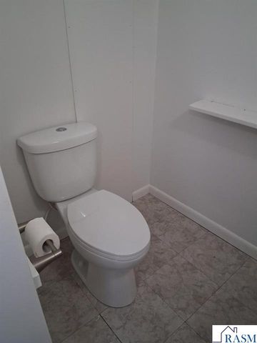 532 Range Street, North Mankato, MN 56003