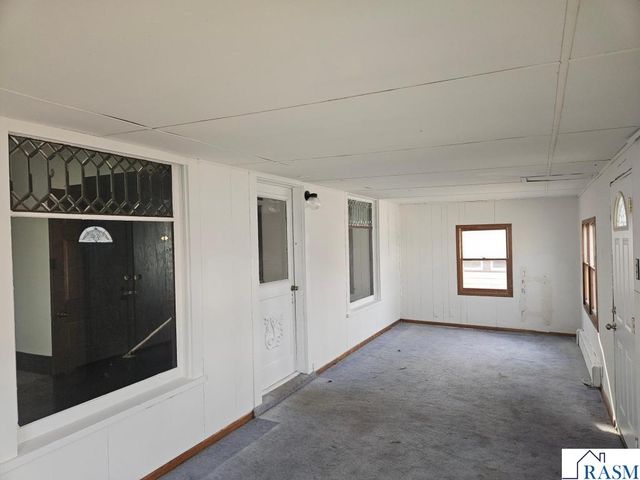 532 Range Street, North Mankato, MN 56003