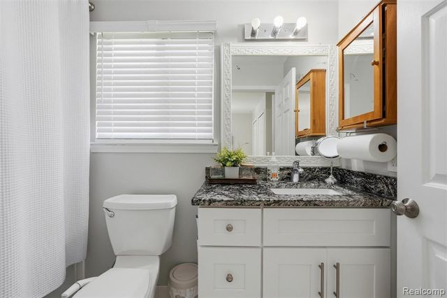 36372 Cecilia Drive, Sterling Heights, MI 48312