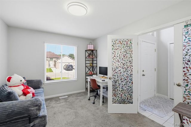 36372 Cecilia Drive, Sterling Heights, MI 48312