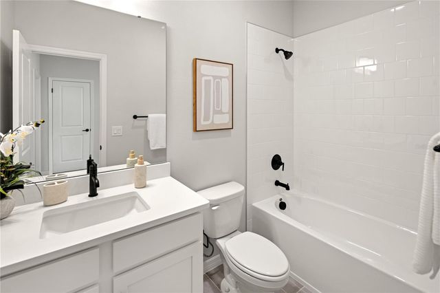 901 LAKE BALDWIN LANE, Orlando, FL 32803