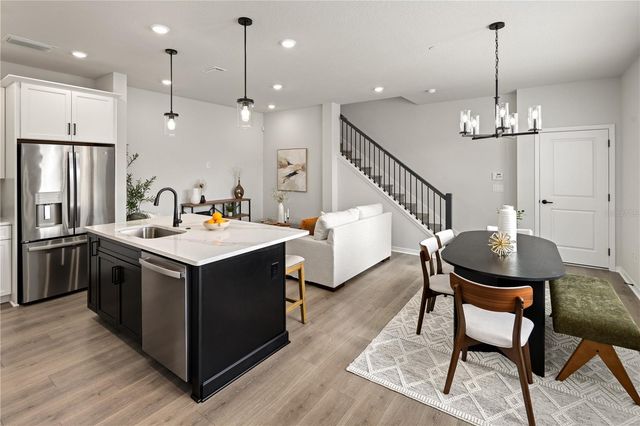 901 LAKE BALDWIN LANE, Orlando, FL 32803