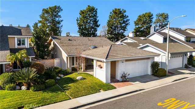 19 Muir, Irvine, CA 92620