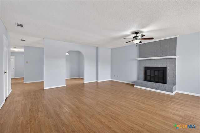 3421 Chisholm Trail, Killeen, TX 76542