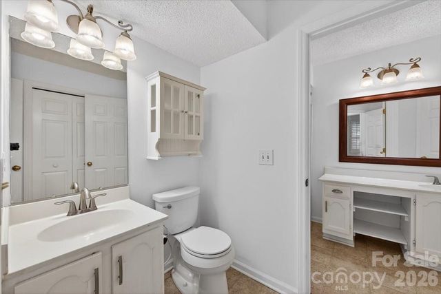 6000 Gray Gate Lane D, Charlotte, NC 28210