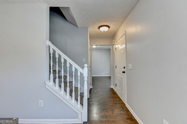 3270 Spincaster Way, Loganville, GA 30052