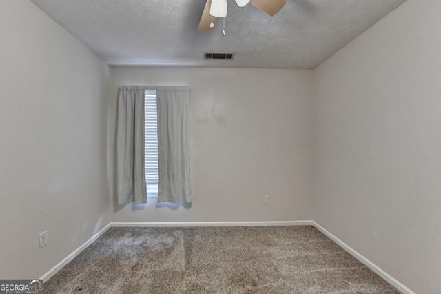 3270 Spincaster Way, Loganville, GA 30052