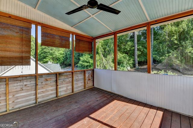 3270 Spincaster Way, Loganville, GA 30052
