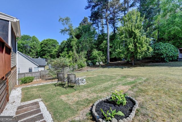 3270 Spincaster Way, Loganville, GA 30052
