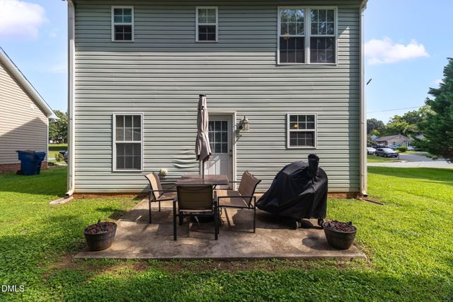 604 W Whitsett Street, Graham, NC 27253