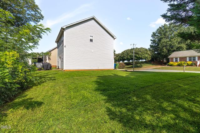 604 W Whitsett Street, Graham, NC 27253