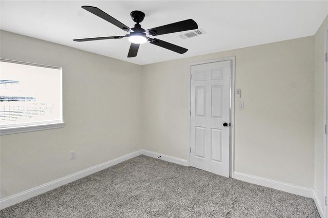 7725 Avenue H A, Houston, TX 77012