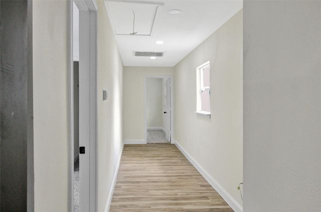 7725 Avenue H A, Houston, TX 77012