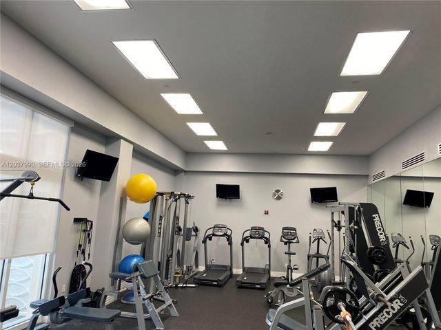 6917 Collins Ave 1205, Miami Beach, FL 33141