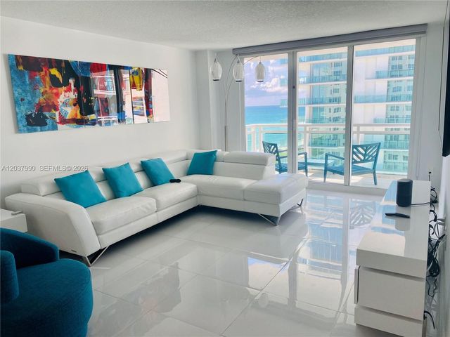 6917 Collins Ave 1205, Miami Beach, FL 33141