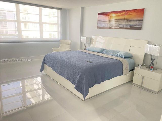 6917 Collins Ave 1205, Miami Beach, FL 33141