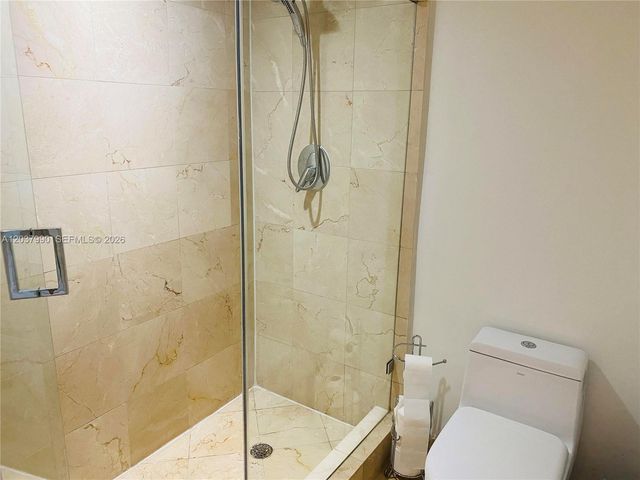 6917 Collins Ave 1205, Miami Beach, FL 33141