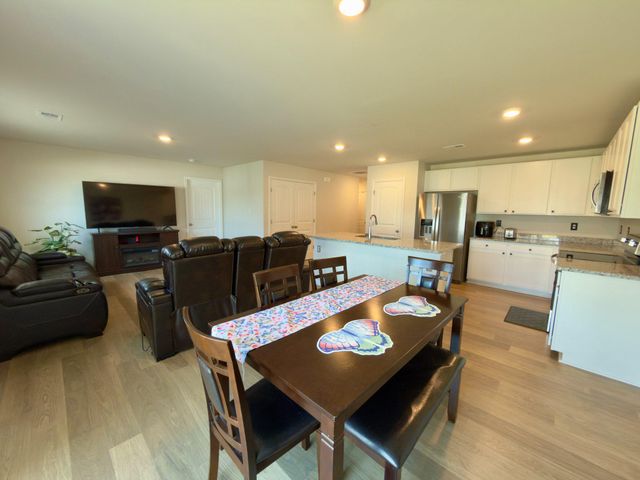 61 NEW ENGLAND DR, Felton, DE 19943