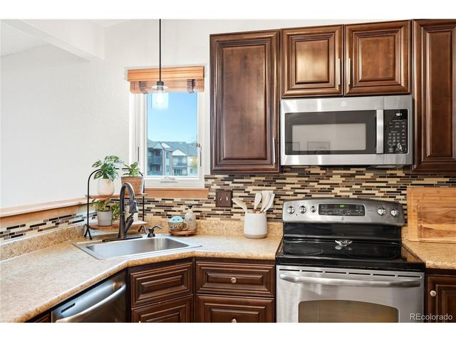 6355 Oak St 5, Arvada, CO 80004