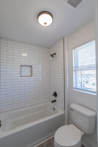 1713A Simpkins St, Nashville, TN 37208