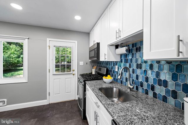 6703 CHIPPEWA DR, Baltimore, MD 21209
