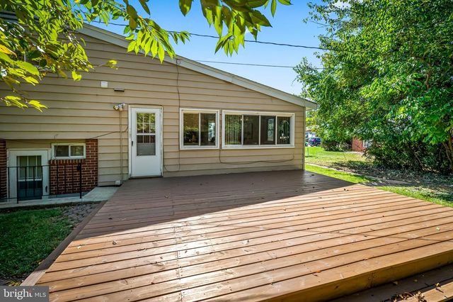 6703 CHIPPEWA DR, Baltimore, MD 21209