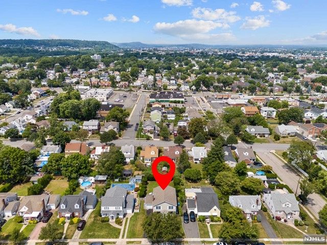 352 Washington Avenue, Clifton, NJ 07011