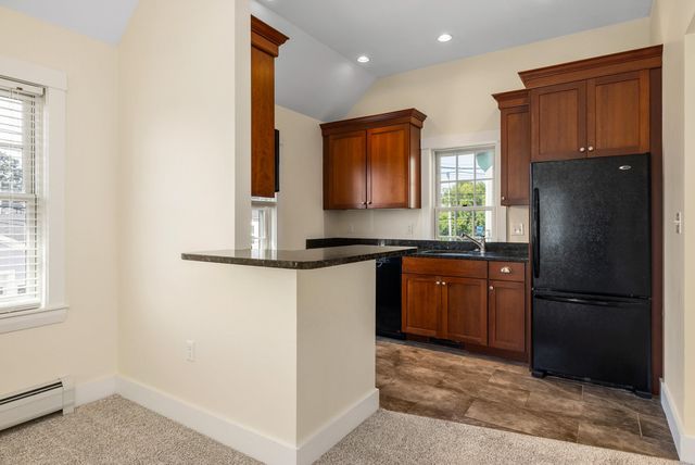 25 South Mill Street, Portsmouth, NH 03801