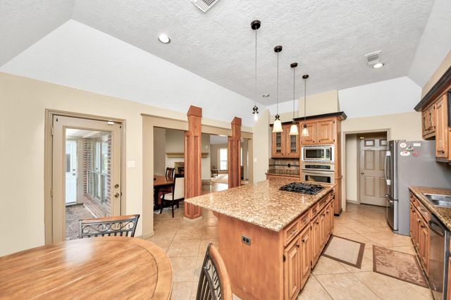 1715 Pitts Road, Richmond, TX 77406