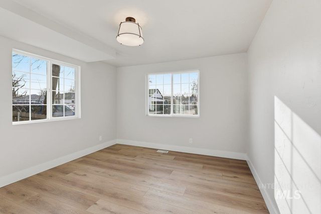 2310 W Frederic St, Boise, ID 83705