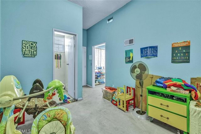 4212 Clara, Cudahy, CA 90201