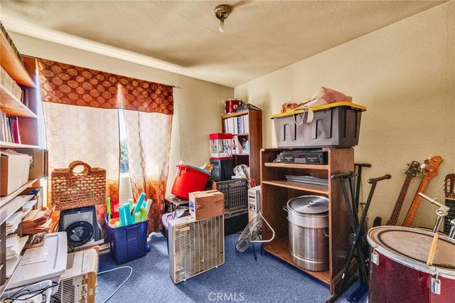 4212 Clara, Cudahy, CA 90201