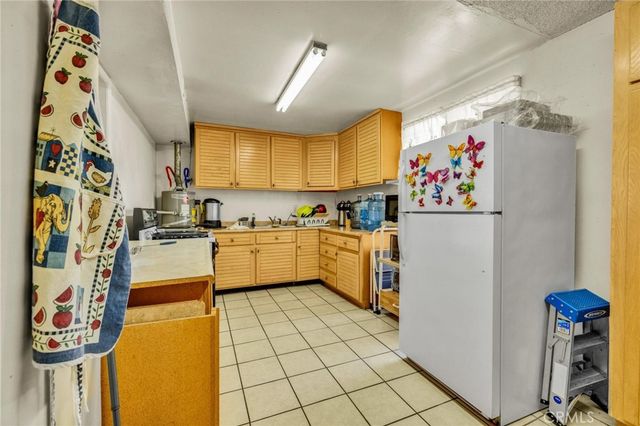 4212 Clara, Cudahy, CA 90201