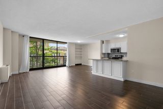 60 Longwood Ave 307, Brookline, MA 02446