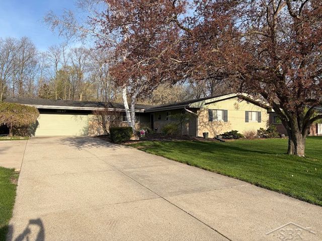 3647 Sherwood Road, Saginaw, MI 48603