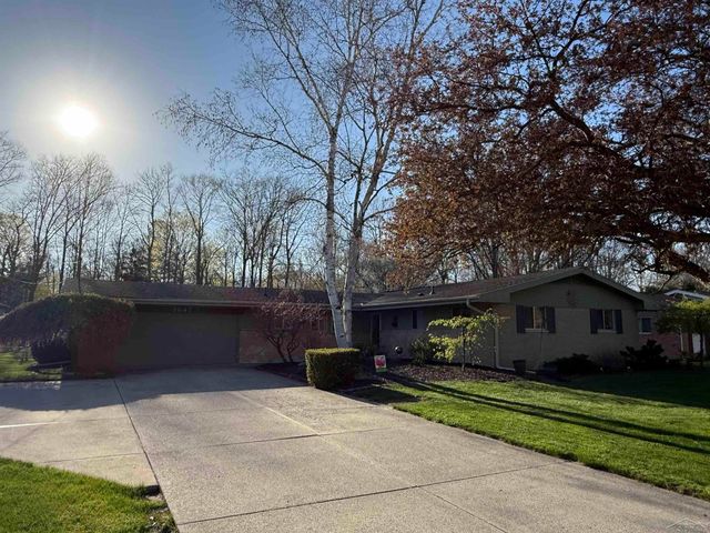 3647 Sherwood Road, Saginaw, MI 48603