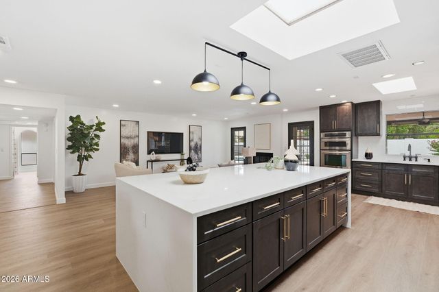 8415 S Kachina Dr Drive, Tempe, AZ 85284