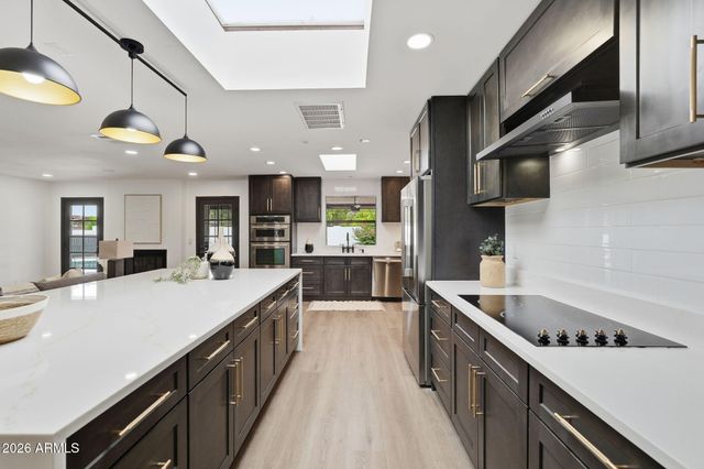 8415 S Kachina Dr Drive, Tempe, AZ 85284