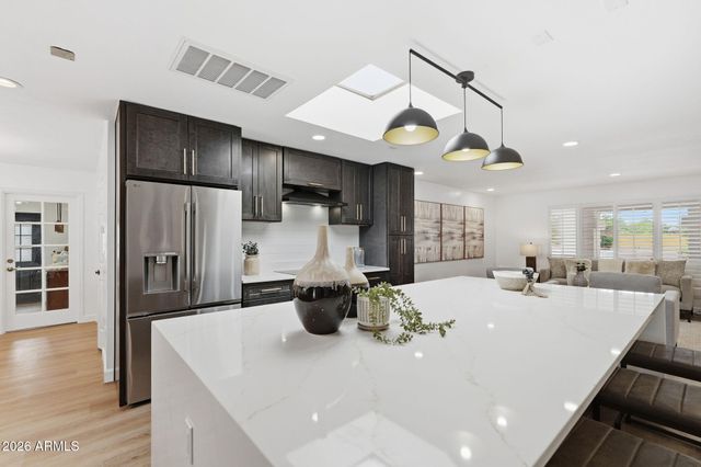 8415 S Kachina Dr Drive, Tempe, AZ 85284