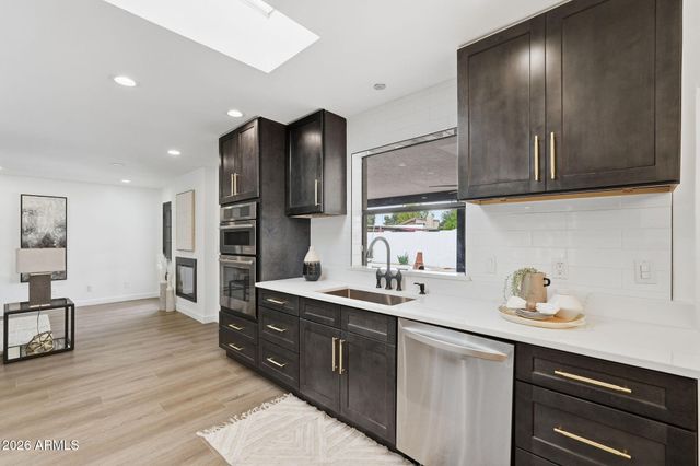 8415 S Kachina Dr Drive, Tempe, AZ 85284