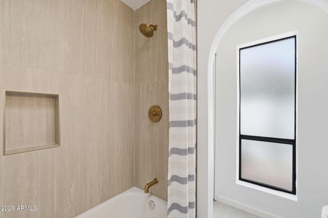 8415 S Kachina Dr Drive, Tempe, AZ 85284